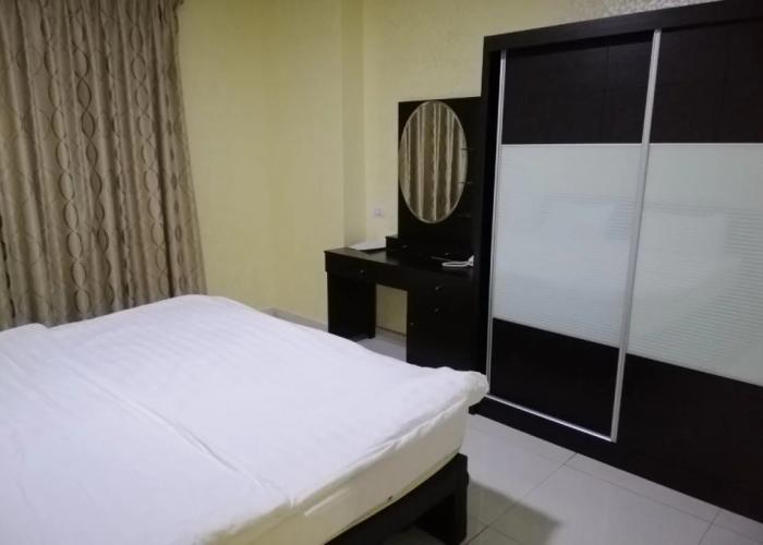 Seven Days Hotel