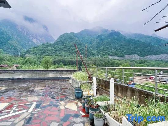 Youjia Inn