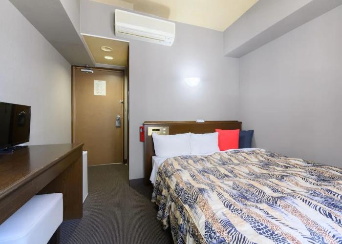 Tabist IWATA Station Hotel