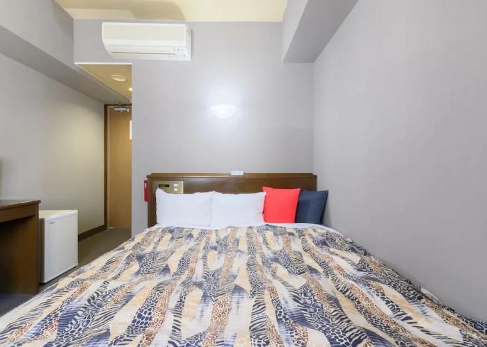 Tabist IWATA Station Hotel