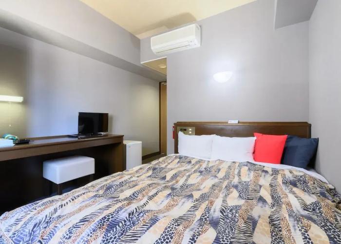 Tabist IWATA Station Hotel