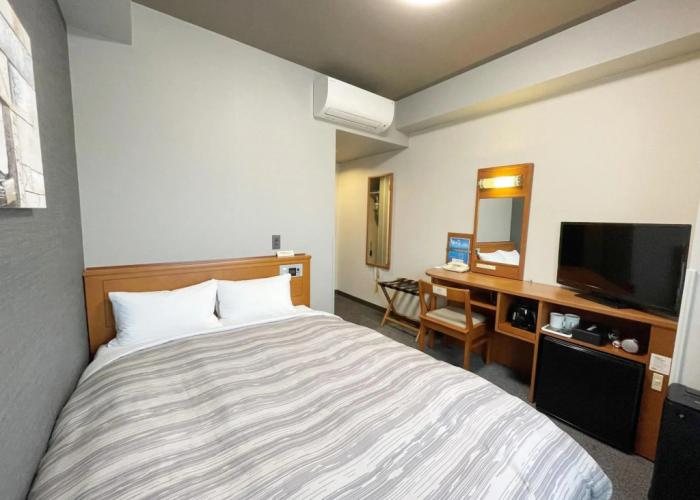 Hotel Route-Inn Fujieda Ekikita