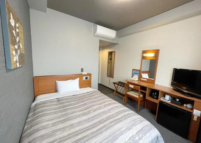 Hotel Route-Inn Fujieda Ekikita