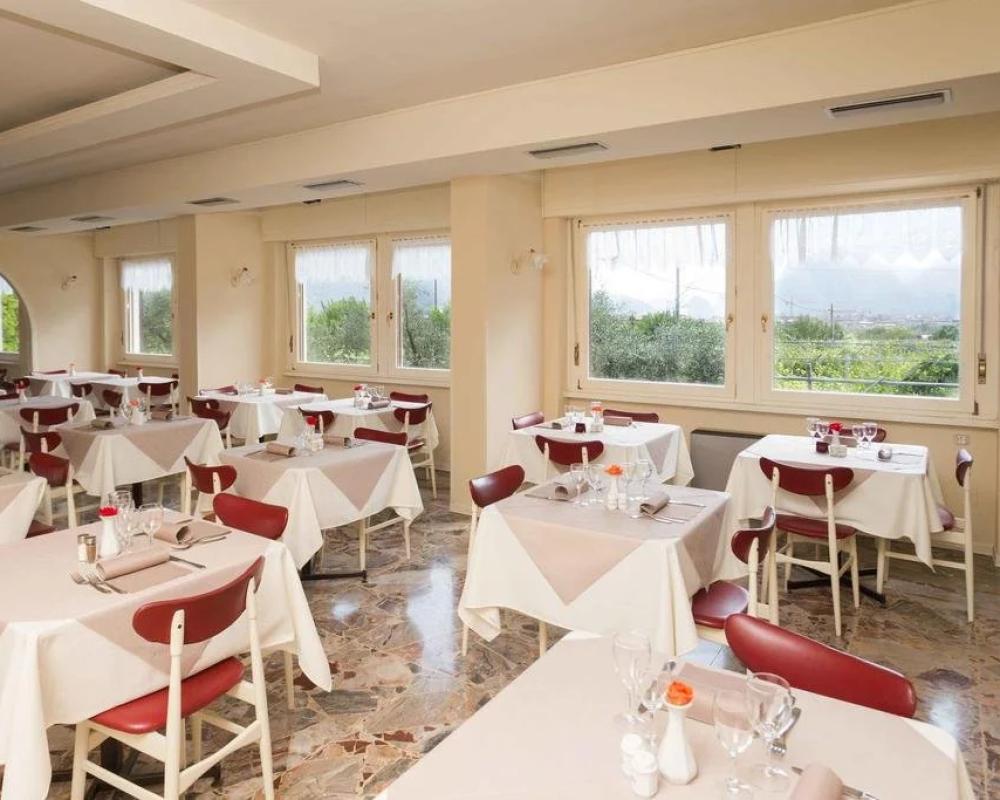 фото Hotel Eden Dro