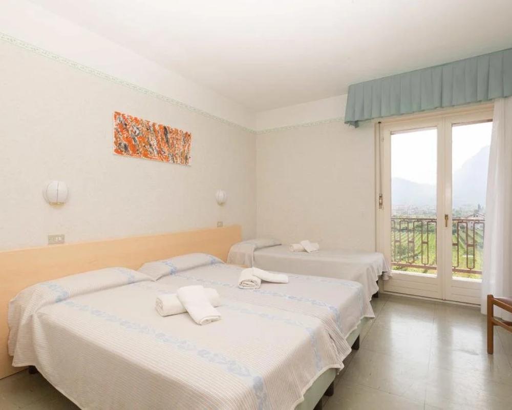 фото Hotel Eden Dro