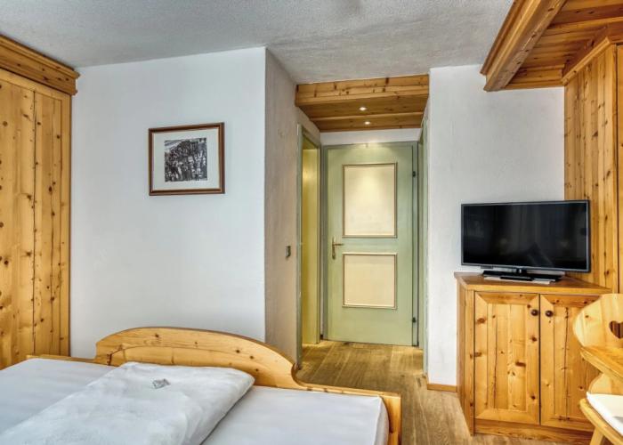 Hotel Alpenstolz