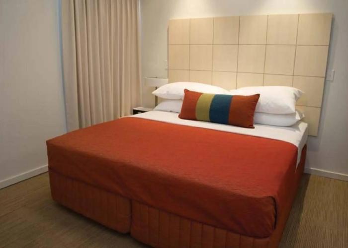 Broadwater Mariner Resort