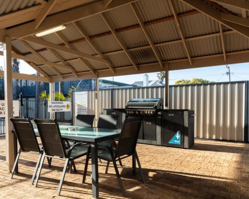 фото Sails Geraldton Accommodation