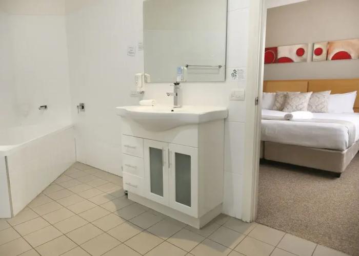 Centrepoint Apartments