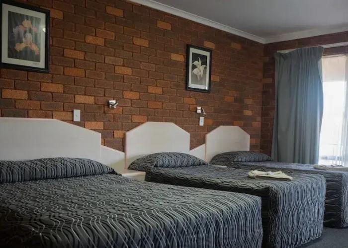 Yambil Inn Motel