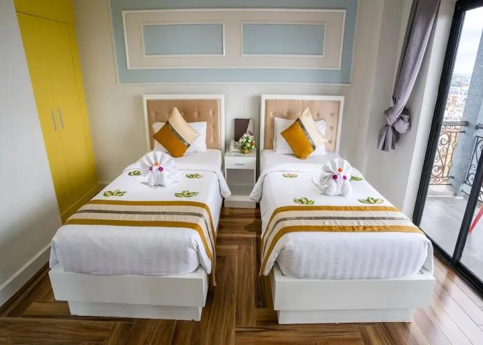 Hak Huot Hotel I