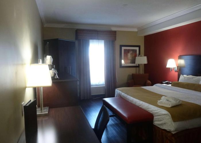 Best Western Plus Bowmanville