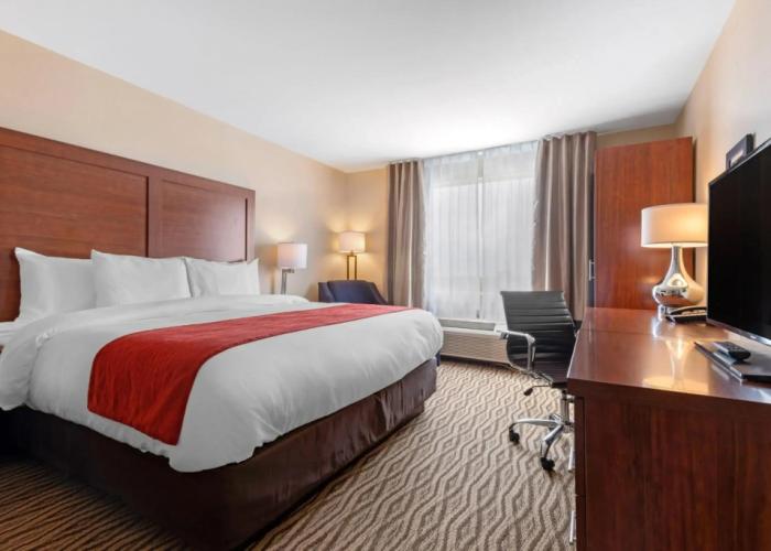 Comfort Inn & Suites