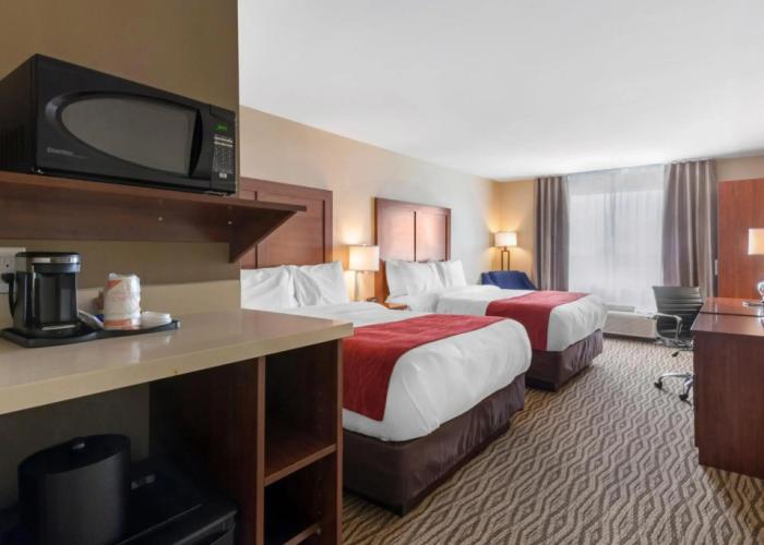 Comfort Inn & Suites