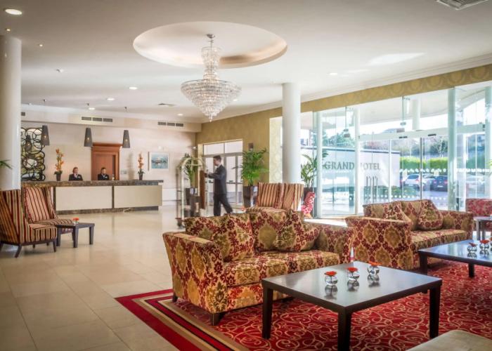 Grand Hotel
