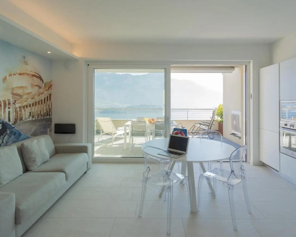 Valarin Napoli Luxory Apartment Wellness