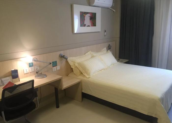 Jinjiang Inn Select Puer Zhenxng Street