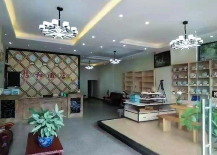 Yihe Hotel (Pu'er High-speed Railway Station)