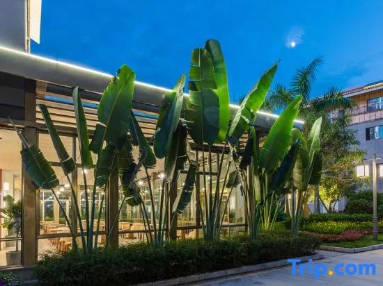 Yunyi Zhenyue Garden Hotel
