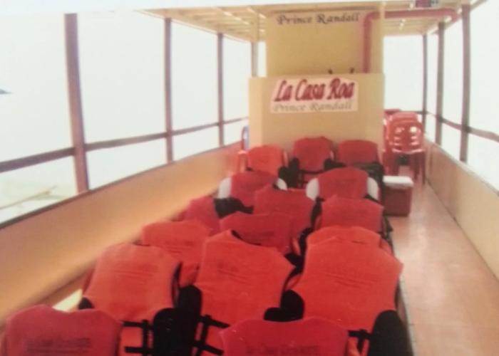 La Casa Roa Hostel