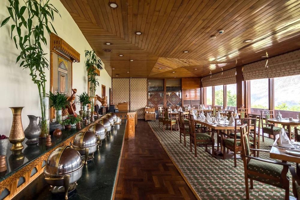 фото Gilgit Serena Hotel