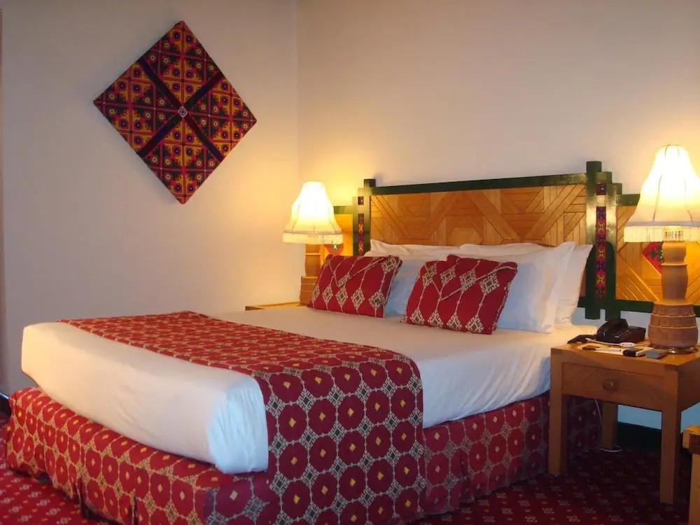 фото Gilgit Serena Hotel