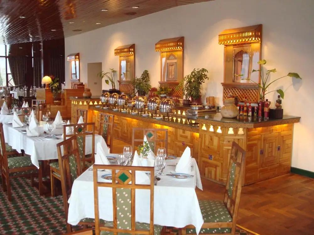 фото Gilgit Serena Hotel