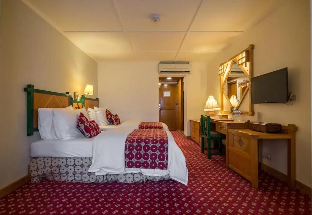 фото Gilgit Serena Hotel