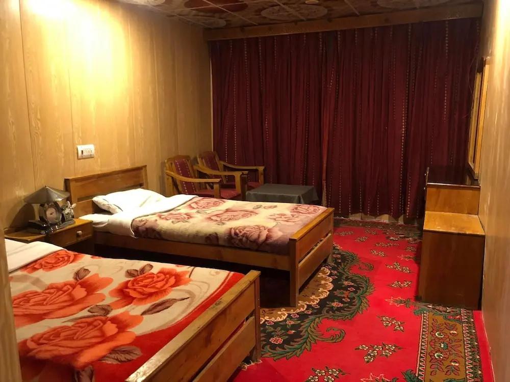 фото Hotel Riveria