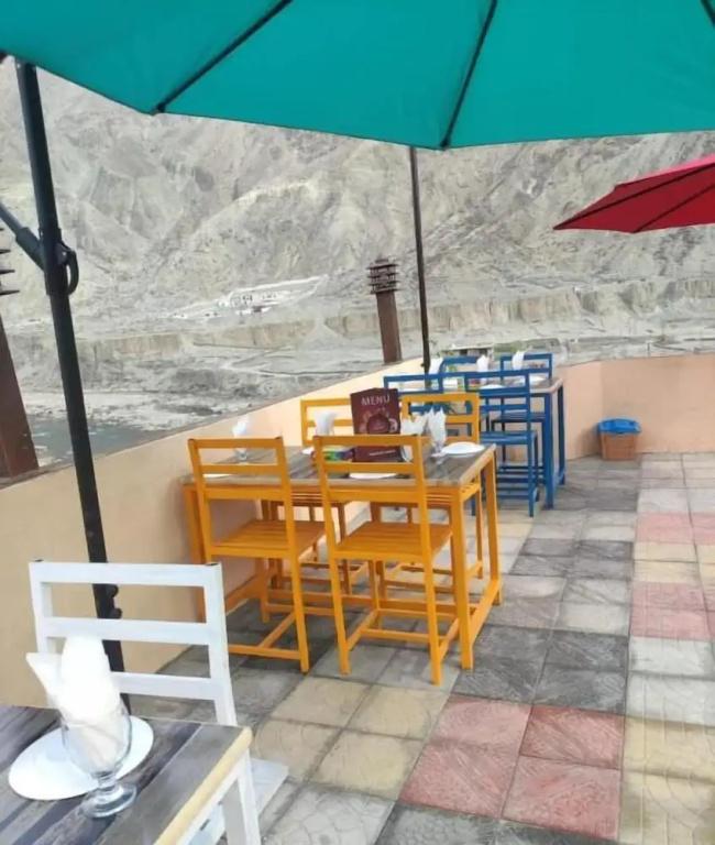 фото Indus Lodges Gilgit