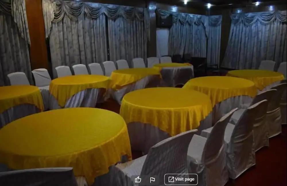 фото Gilgit Gateway Hotel