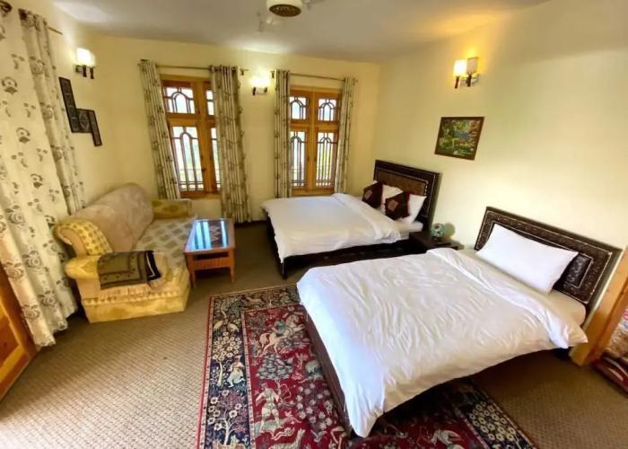 Blossom Guest House Gilgit