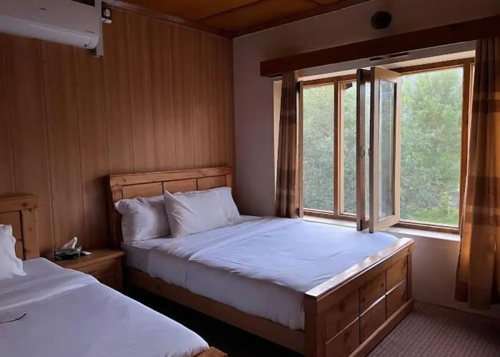 Dumani Inn Hotel And Restaurant