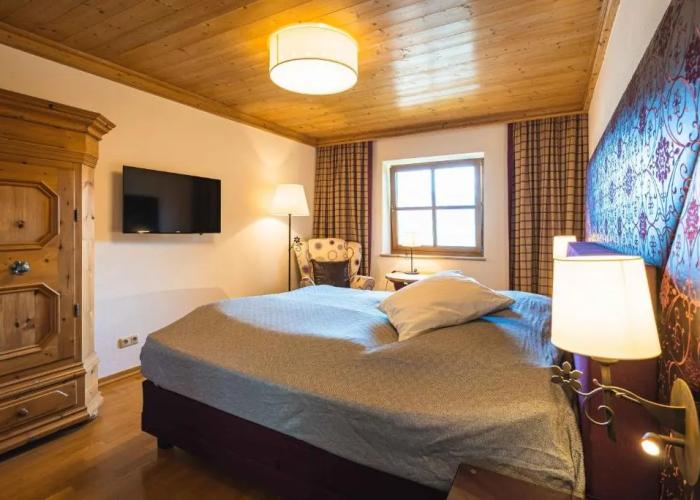 Chalet Crown of the Alps