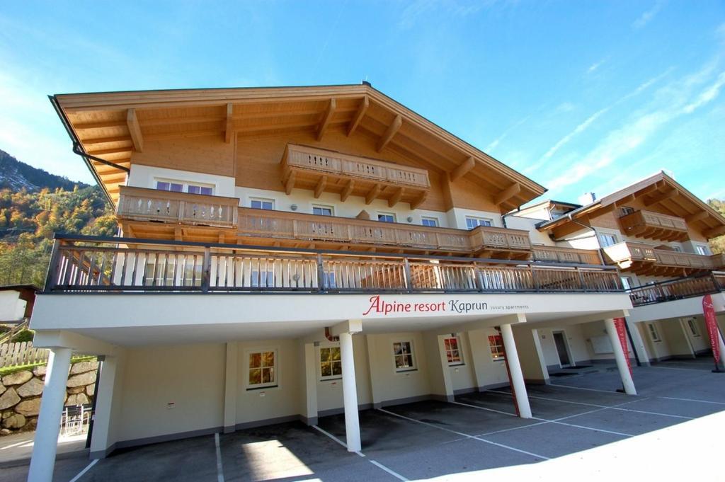 Penthouse All Seasons Lodge