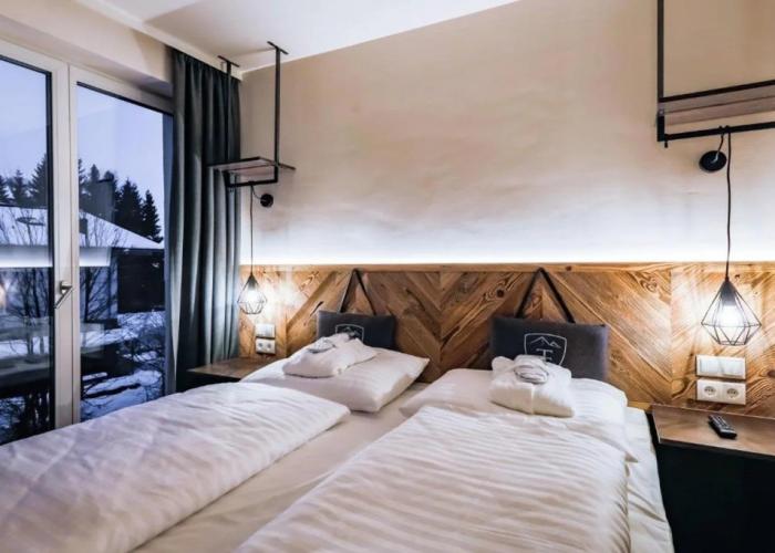 24 by AvenidA - Mountain Hotel