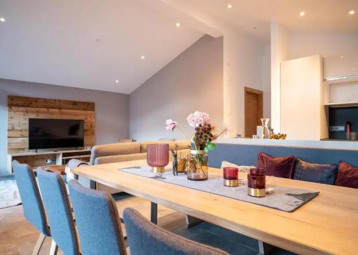First IN Mountain Chalets by we rent