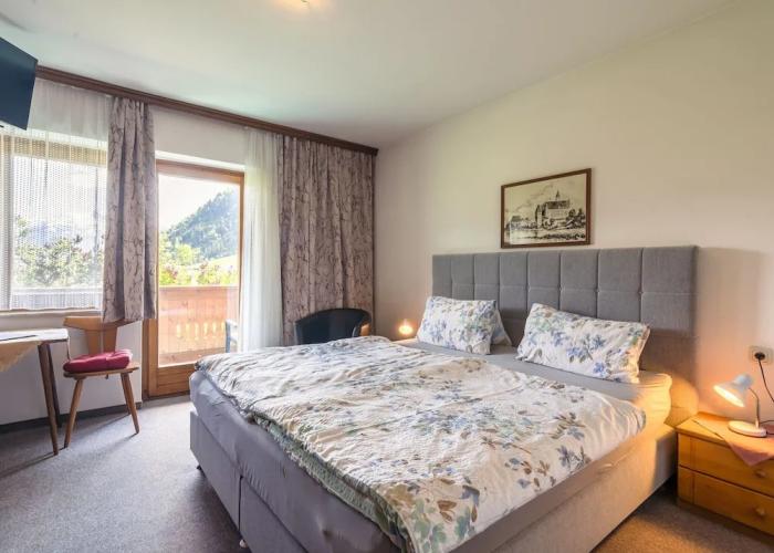 Contemporary Apartment in Maishofen near Ski Area