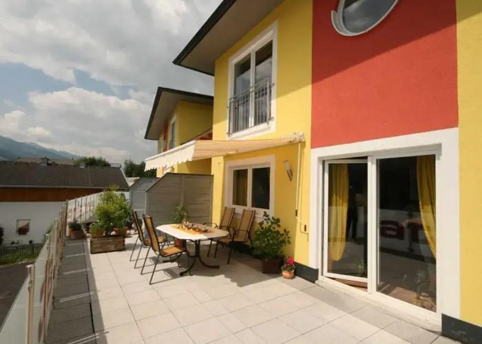 Spacious Chalet in Piesendorf With Sauna
