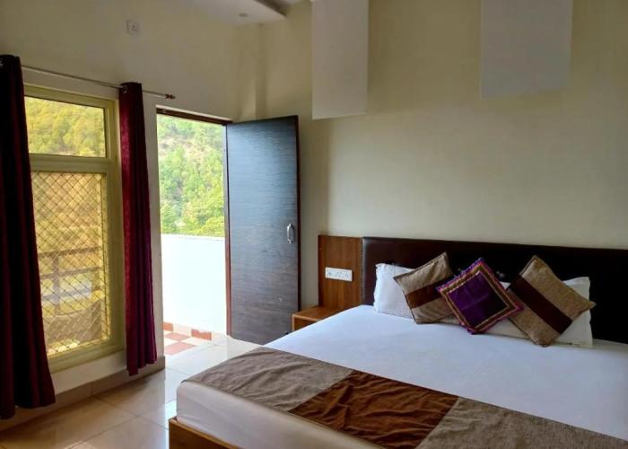 Sunny Pines Resort