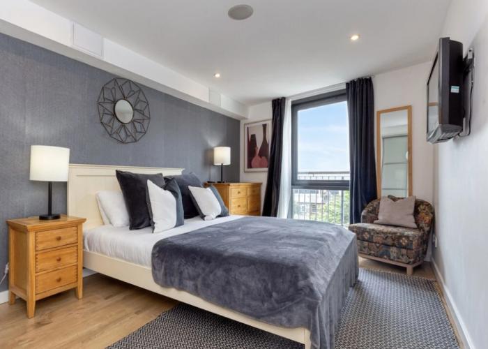 Executive 7 Apartments
