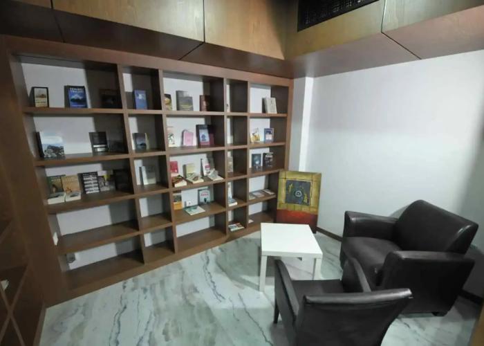 Nadir Business Hotel