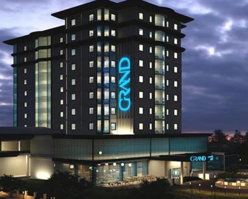 фото Grand Hotel & Convention Center Karaman Hotel