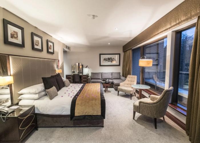 Parklands Hotel & Country Club