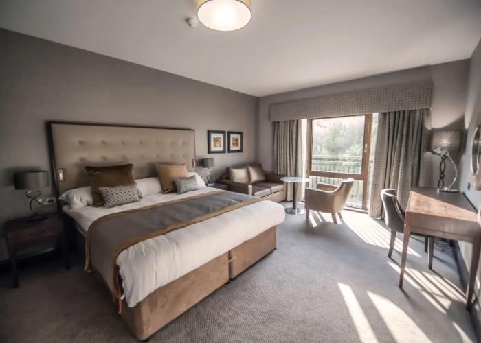 Parklands Hotel & Country Club
