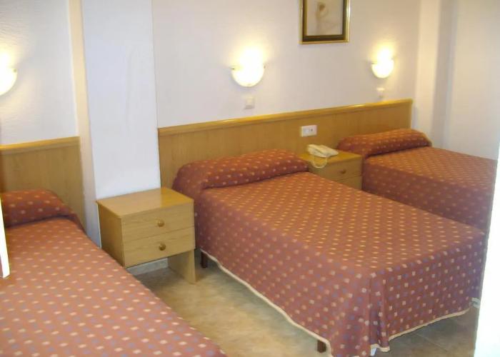 Hostal El Altet