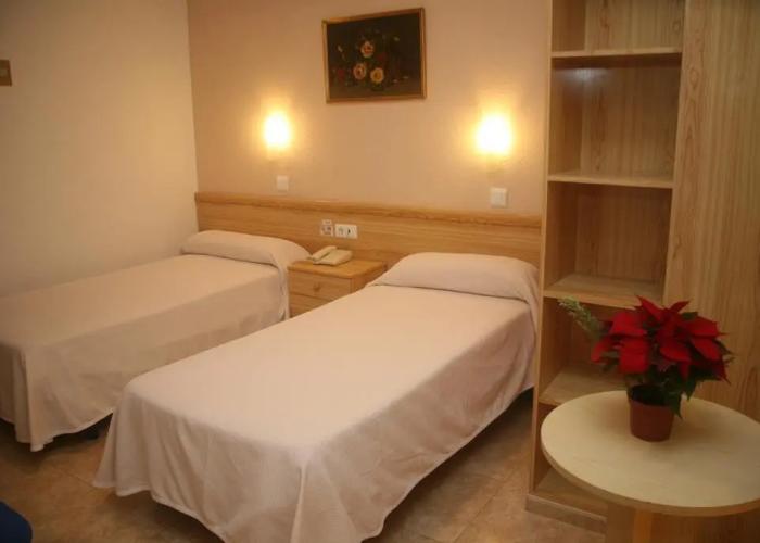 Hostal El Altet