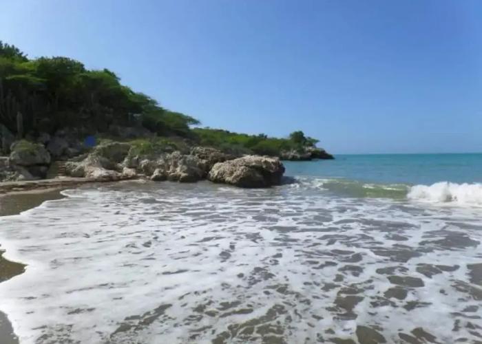 Rock Side Beach Villa