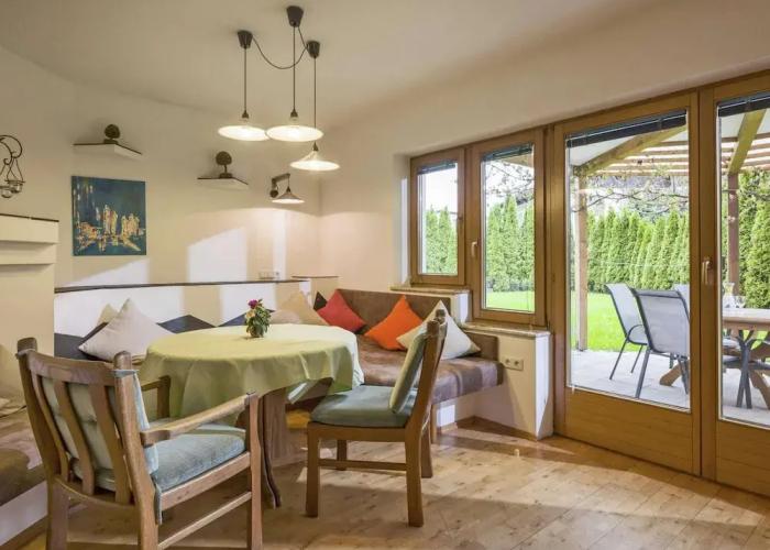 Apartment With Zillertal Alps Views