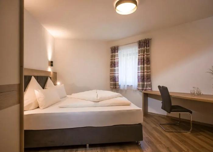 Aparthotel AlpTirol